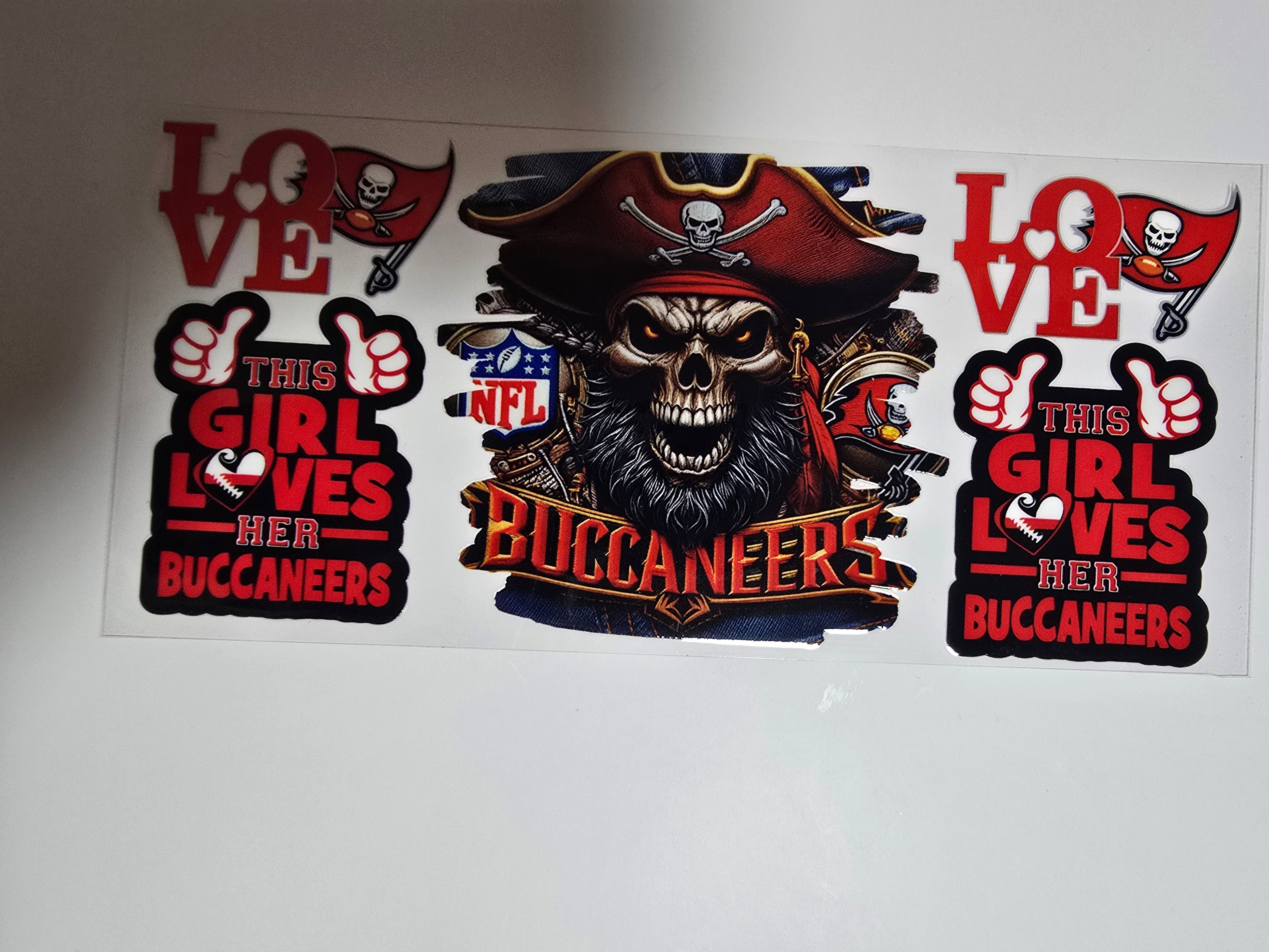 Buccaneers 16oz wrap