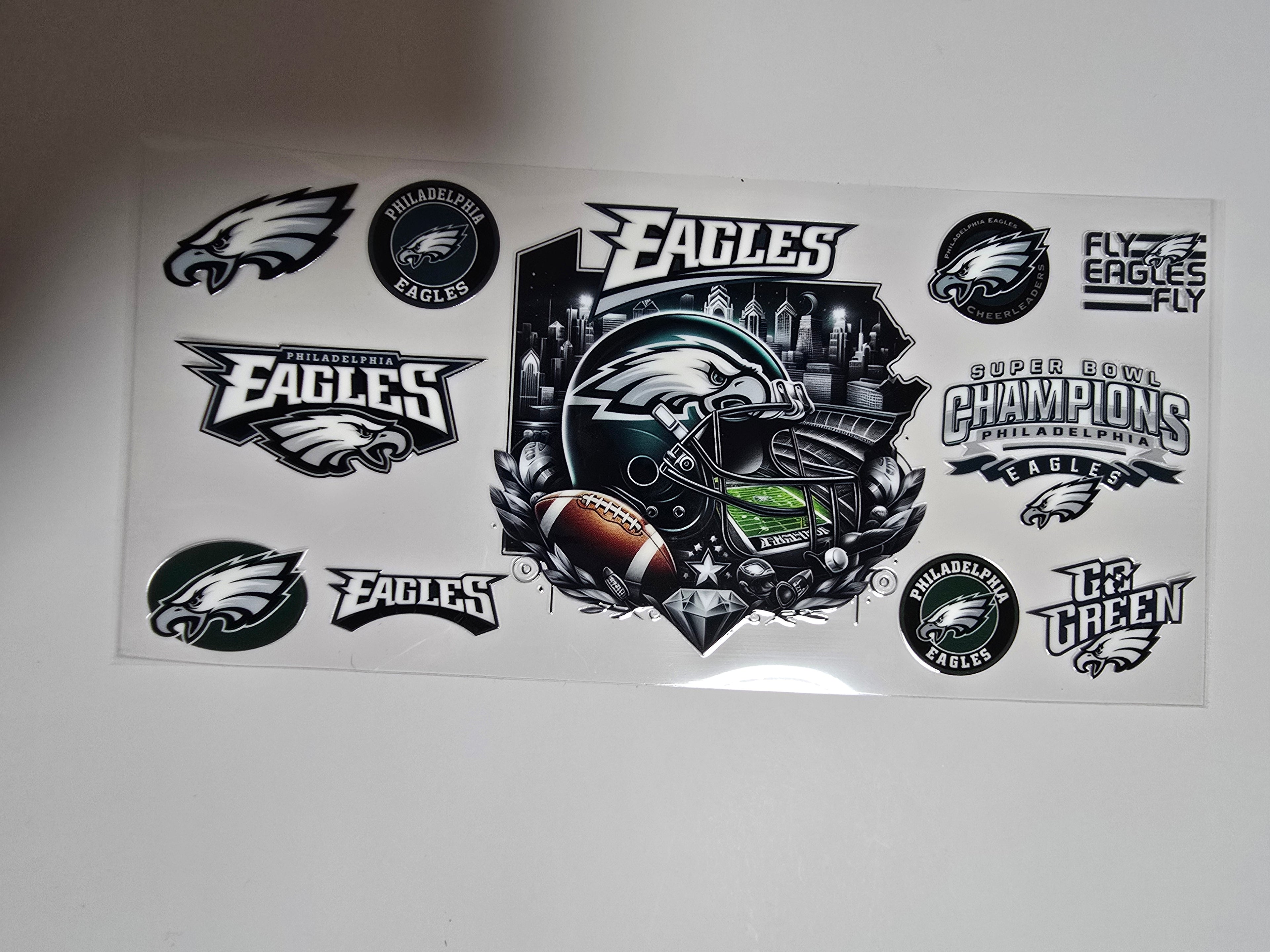 Eagles 16oz wrap