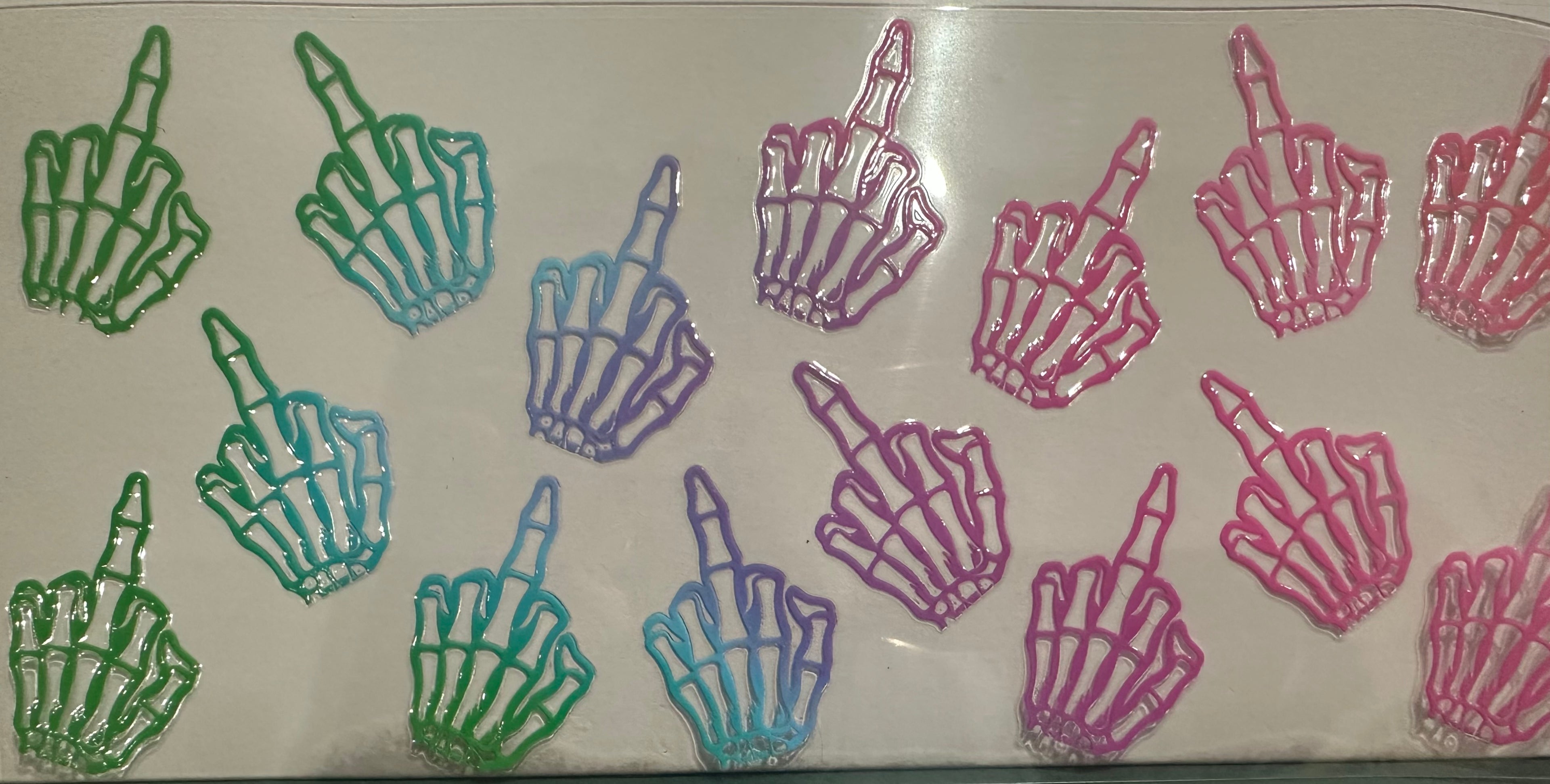 Middle Finger 16oz Wrap