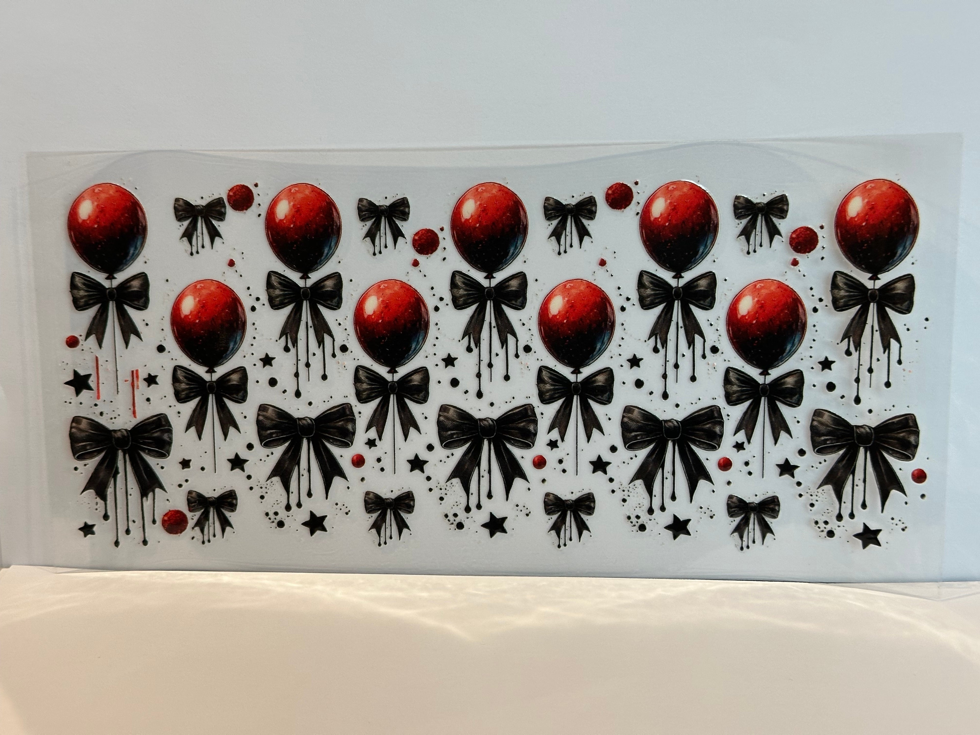 Red Balloons 16 oz Wrap