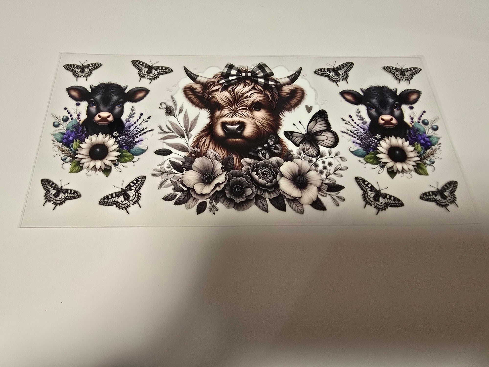 Black and White Highland Cow 16oz Wrap